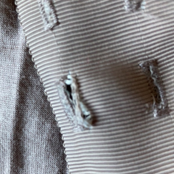 Bordeaux Los Angeles Women’s Ruffle Tank Top Size medium - Picture 5 of 6